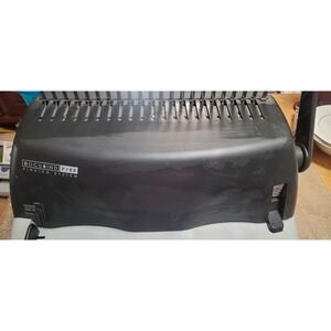 GBC DocuBind P100 Manual Comb Binding Machine System with Assorted Combs